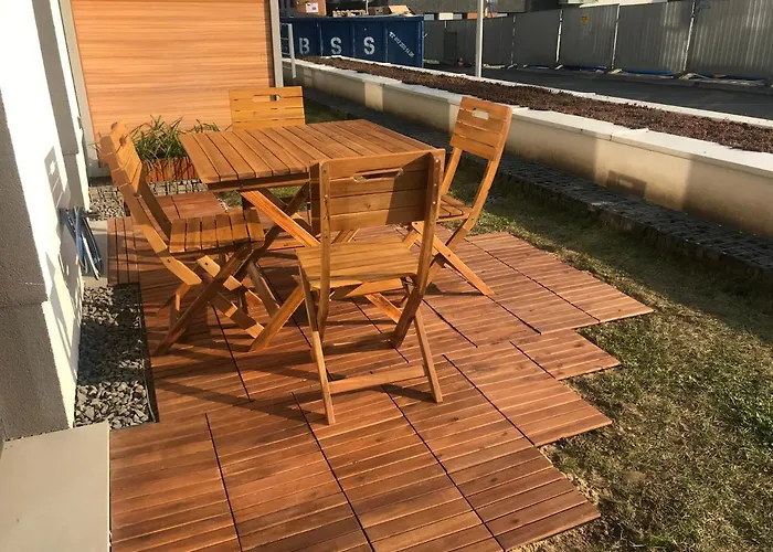 Apartament With Garden Bezplatny Parking !!!